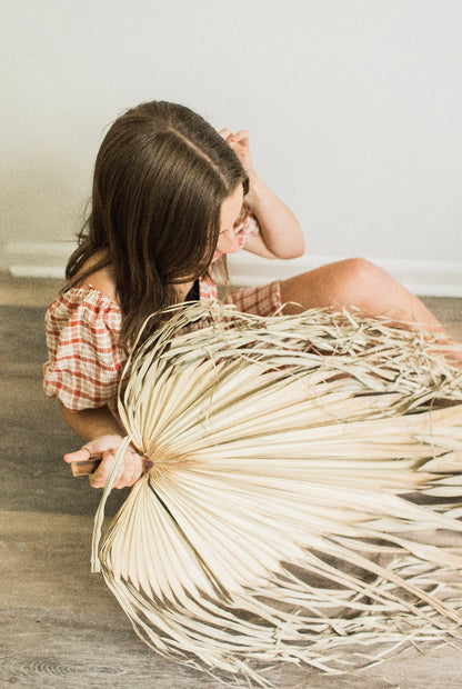 3ft. JUMBO Palm Leaf, Wispy-Ended Dried Palm Leaves, Beige Palm, Natural Sun-Dried Palm Leaf, 🌿 Luxe Dried Palm Leaves – Natural Minimalist Statement Décor